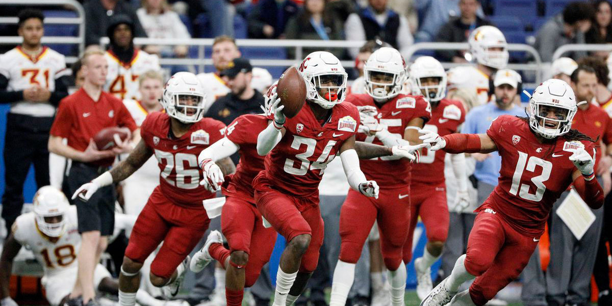 Washington State tackles No. 4 Arizona after Flowers 21-point video game